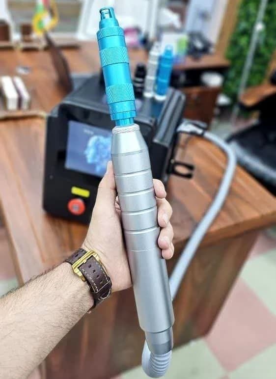 دستگاه لیزر پیکوسکند برند ناب وی (پاک کننده انواع تتو،رفع سیاهی پوست) — تصویر ۴