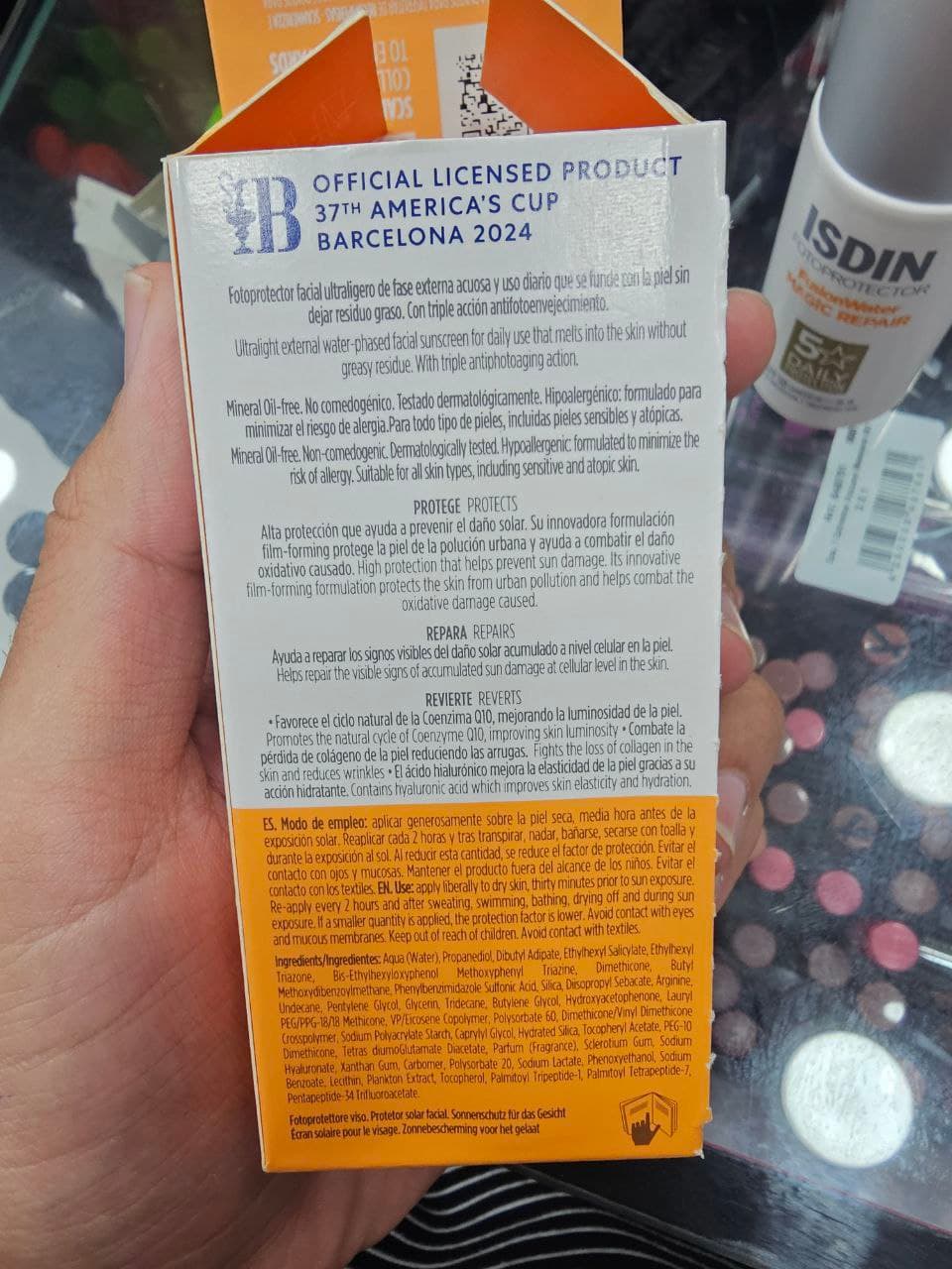 ضد آفتاب مجیک ریپیر فیوژن واتر ایزدین SPF50 [ترمیم کننده] — تصویر ۵