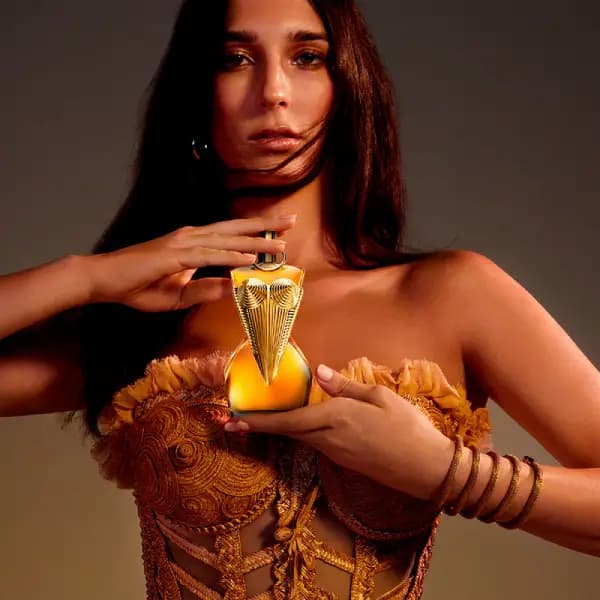 عطر زنانه دیواین ژان پل گوتیه ادو پرفیوم Jean Paul Gaultier Divine Eau de Parfum — تصویر ۴
