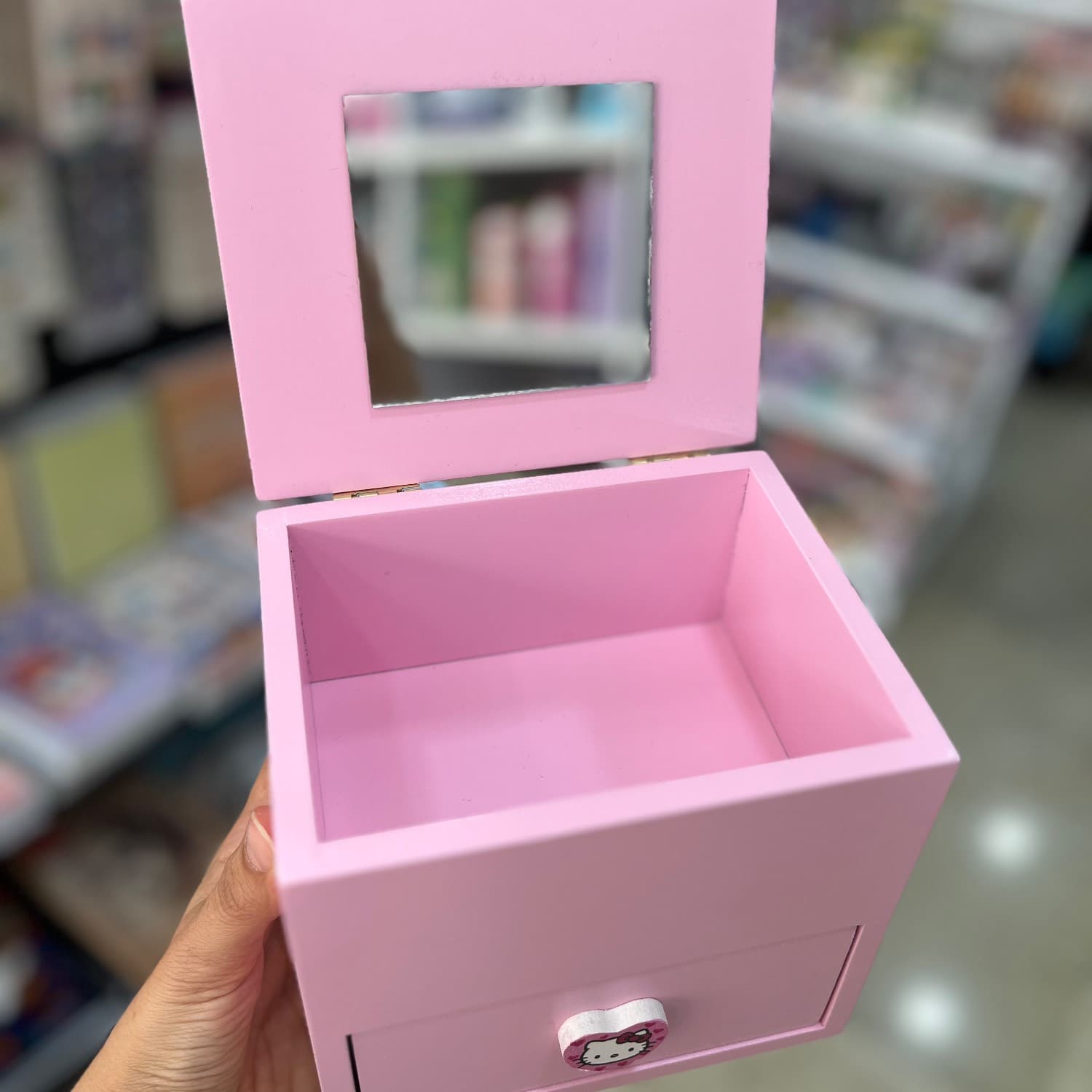 جاجواهری چوبی طرح کیتی — تصویر ۲