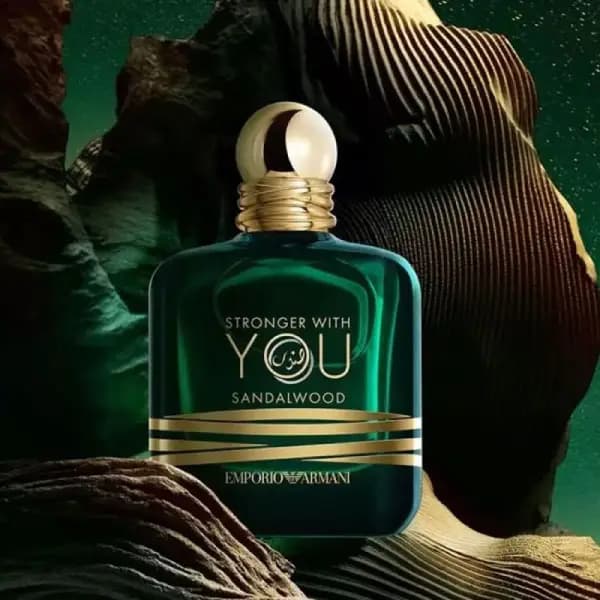 عطر مردانه استرانگر ویت یو سندلوود جورجیو آرمانی ادو پرفیوم Stronger With You Sandalwood Eau de Parfum Giorgio Armani — تصویر ۴