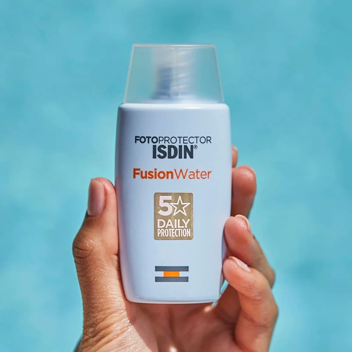 ضدآفتاب فیوژن واتر ایزدین SPF50 حجم 50 میلی لیتر — تصویر ۳