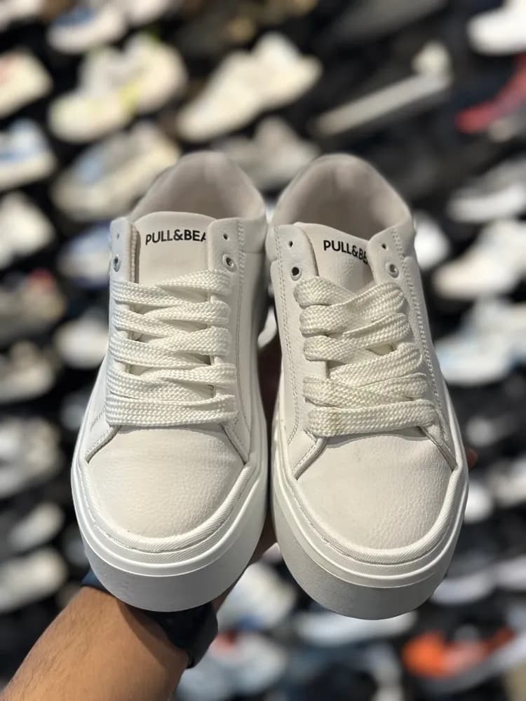 ونس PULL&BEAR زنانه — تصویر ۳