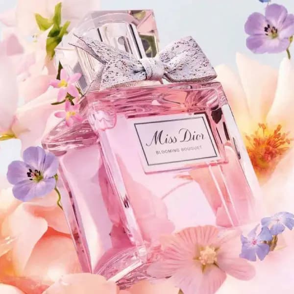 عطر زنانه میس دیور بلومینگ بوکه دیور ادوتویلت Miss Dior Blooming Bouquet Eau de Toilette Dior — تصویر ۴