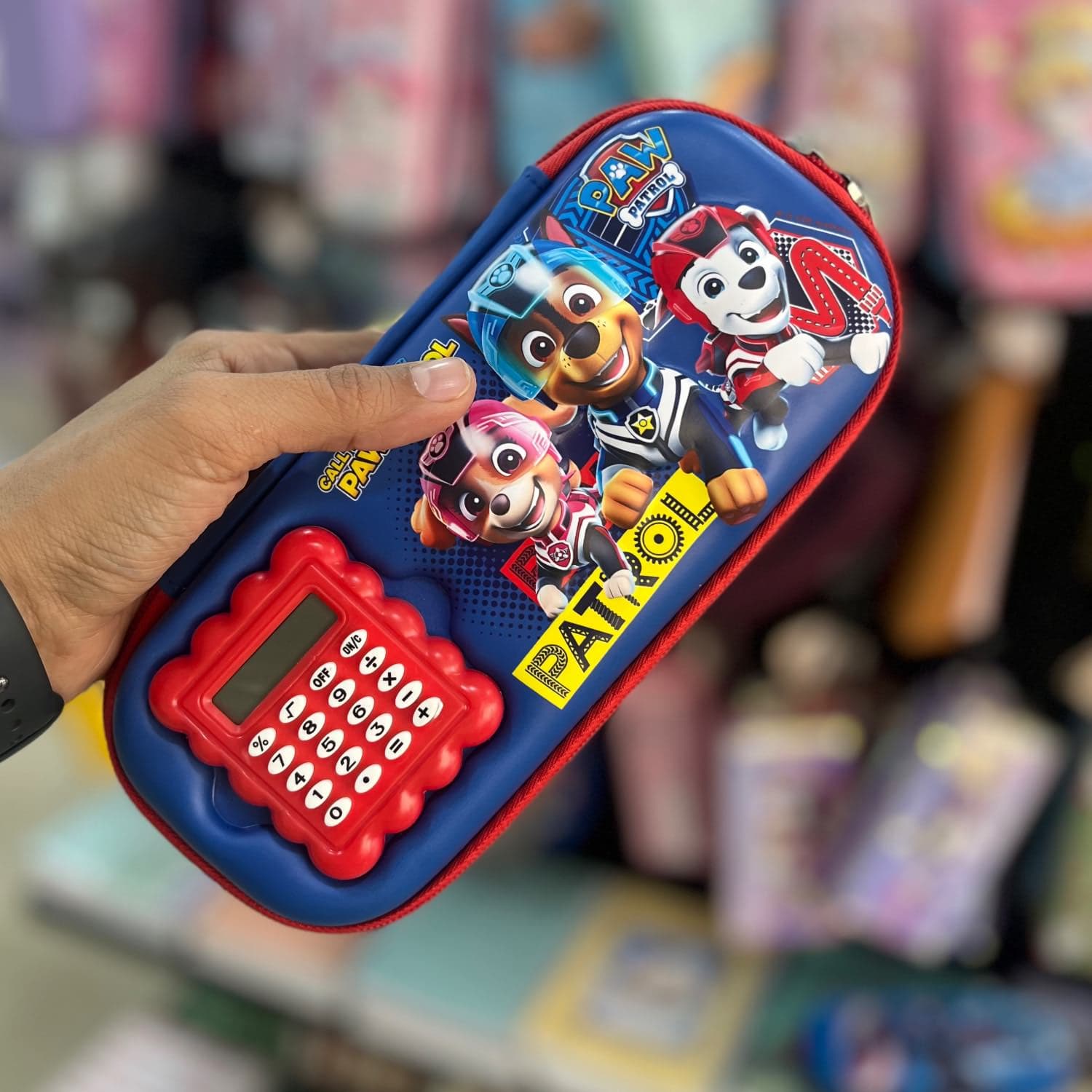 جامدادی کتابی ماشین حساب سگهای نگهبان
