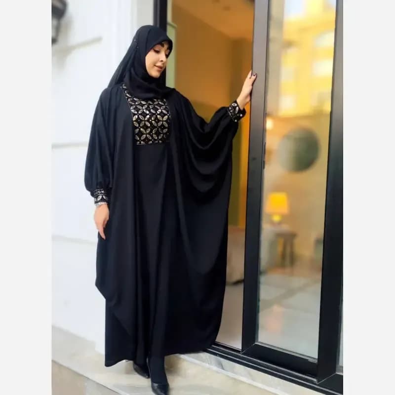 عبا مشکی طرح محیا با خرجکار سوزن دوزی هندی کرپ الیزه — تصویر ۹