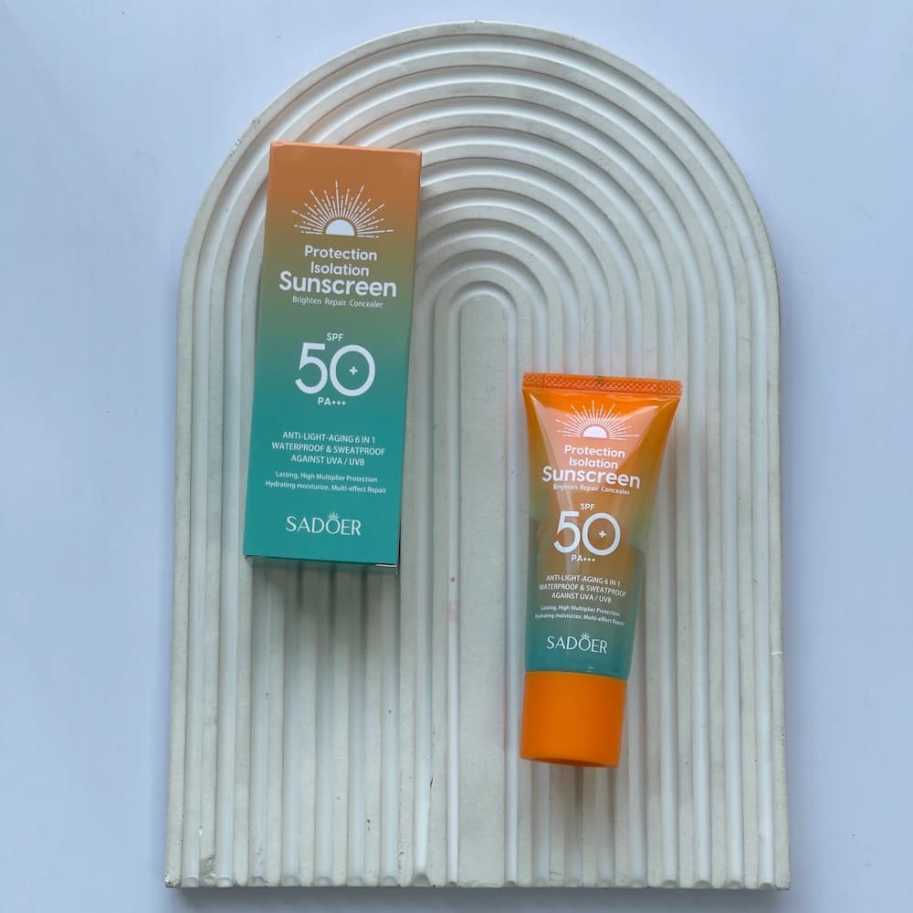 کرم ضد آفتاب بدون رنگ سادور تیوپی SPF50 مدل PI وزن 50 گرم | SADOER PI Sunscreen Cream
