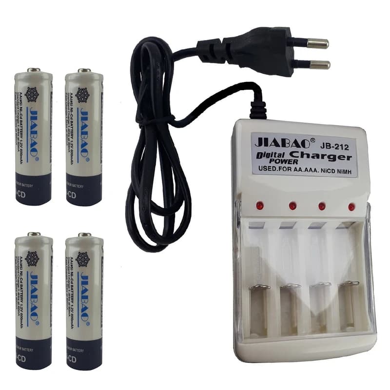 شارژر جیابائو مدل JB-212 به همراه 4 باتری شارژی قلمی — تصویر ۳