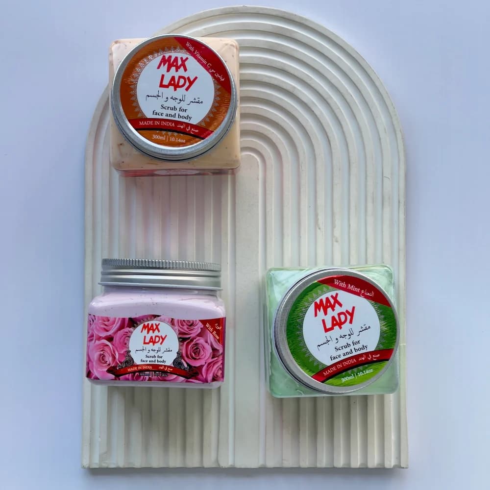 اسکراب لایه بردار پوست مکس لیدی مناسب بدن | MAX LADY FACE & BODY SCRUB 300G