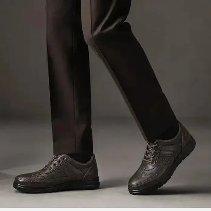 کفش چرم مردانه کلاسیک و رسمی قهوه ای زیره پیو تزریق مستقیم کفی طبی — تصویر ۲