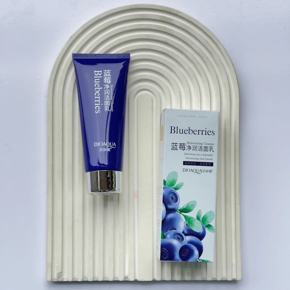 فوم شستشوی صورت بلوبری بیوآکوا ۱۰۰ گرم | Bioaqua Blueberry Facial Cleansing Foam 100g