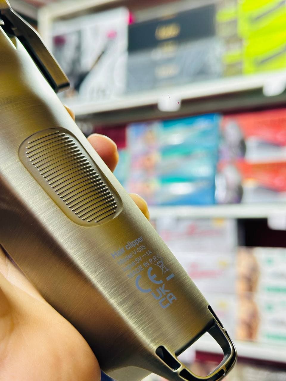 ماشین اصلاح موی سر و صورت وی جی ار VGR V-005 — تصویر ۶