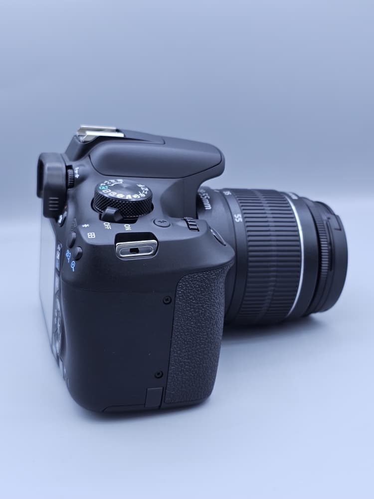 دوربین دست دوم Canon EOS 1300D با لنز 18-55mm III – (1300 شات) — تصویر ۲