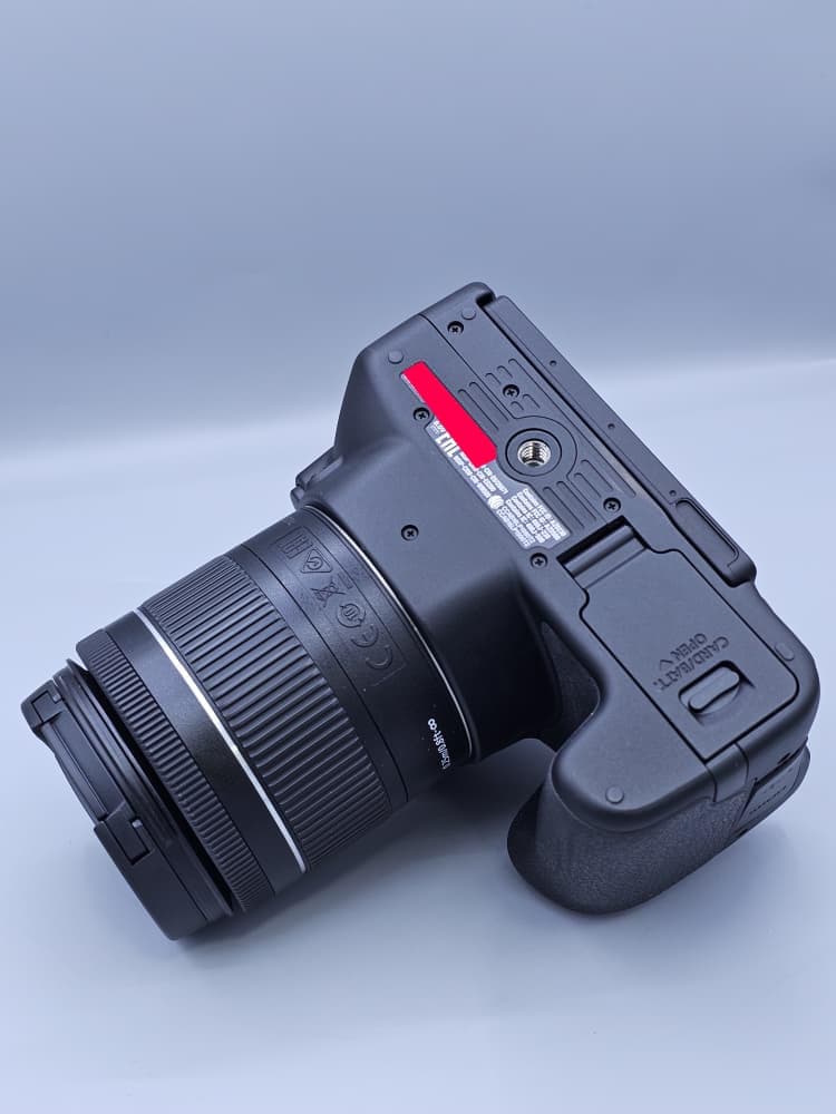 دوربین Canon EOS 200D دست دوم با لنز 18-55(1200 شات) — تصویر ۸