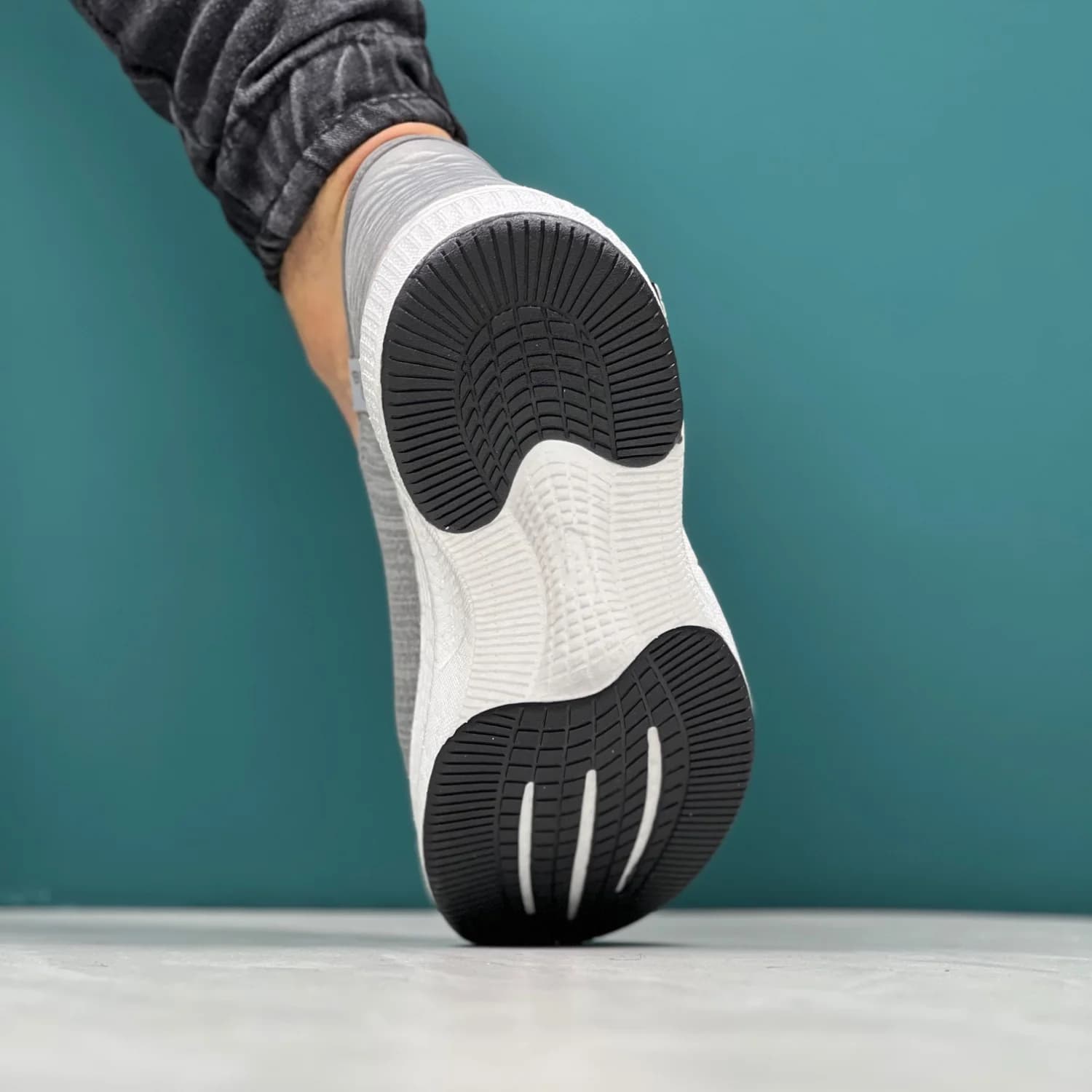 کتونی اسکیچرز SLIP-INS GO RUN کد:1080 — تصویر ۶