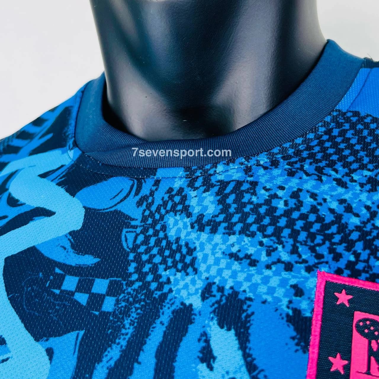 کیت اتلتیکو مادرید دوم آبی 2025 — تصویر ۵
