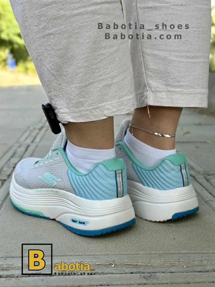 کفش اسکیچرز مدل DISTANCE WALKER 2023 طوسی زنانه — تصویر ۳