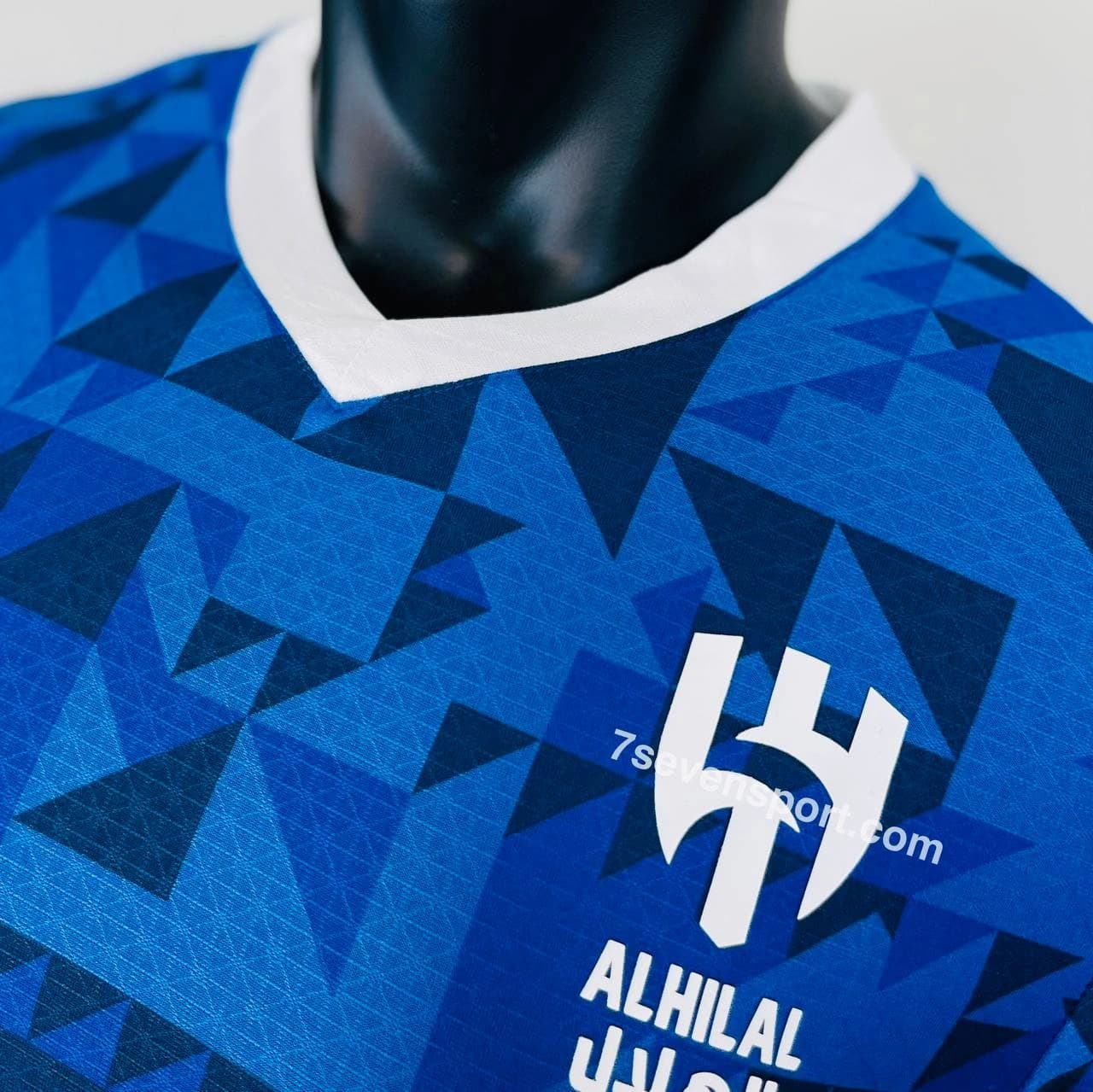 كيت پلیری الهلال اول آبی 2025 — تصویر ۷