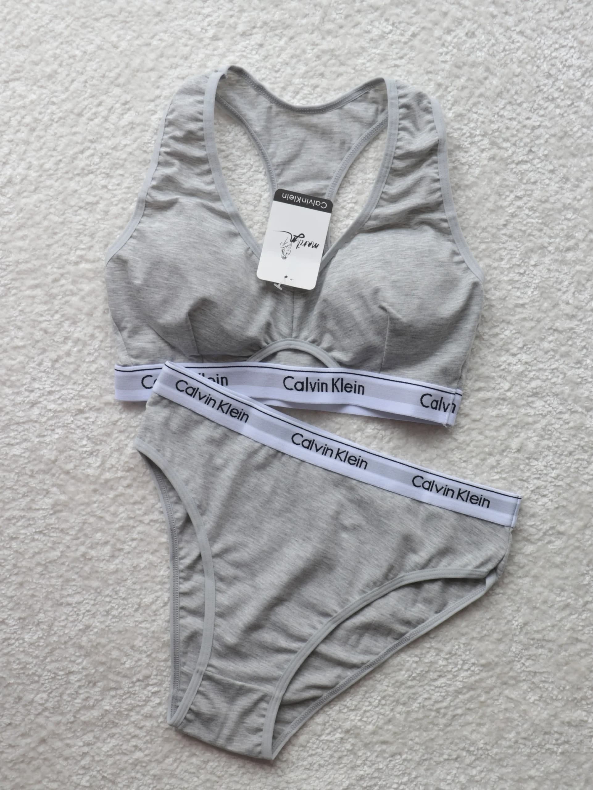 ست اسپرت Calvin Klein برند مرلین — تصویر ۶