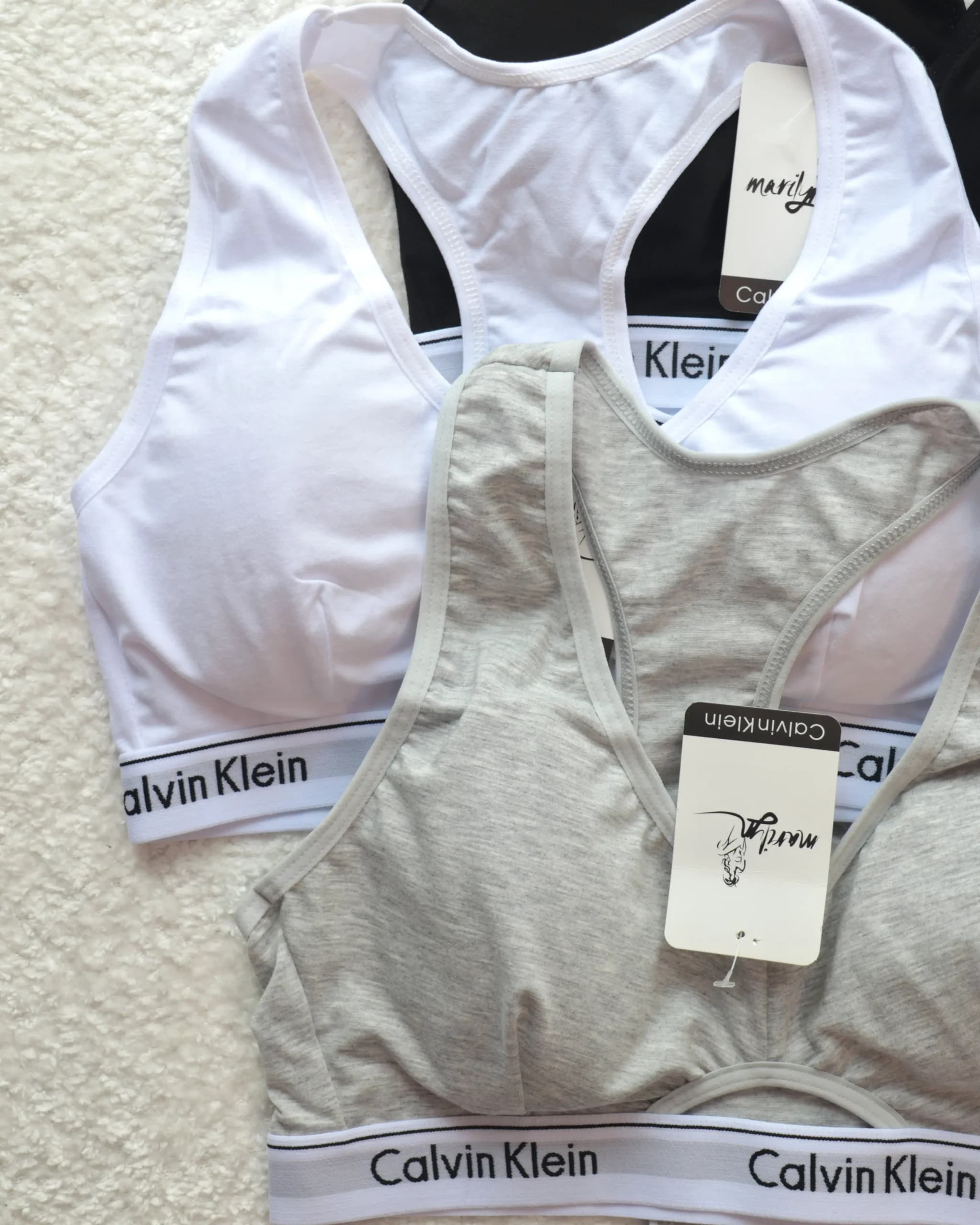ست اسپرت Calvin Klein برند مرلین — تصویر ۲