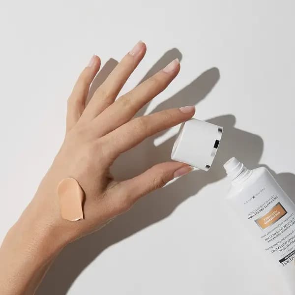 ضد آفتاب رنگی ضد لک فوتو ریورس استادرم +SPF50 — تصویر ۲