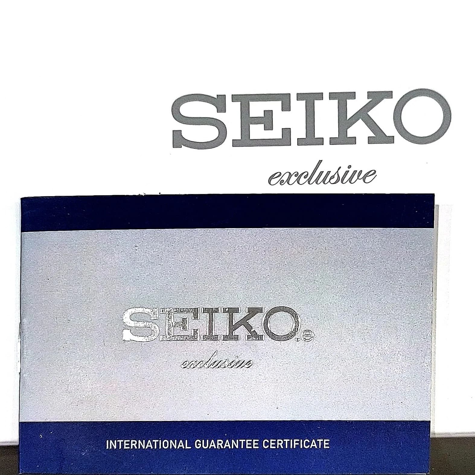 ساعت SEIKO زنانه سیکو اکسکلوسیو مدل 3213 رنگ نقره ای طلایی صفحه سفید — تصویر ۶