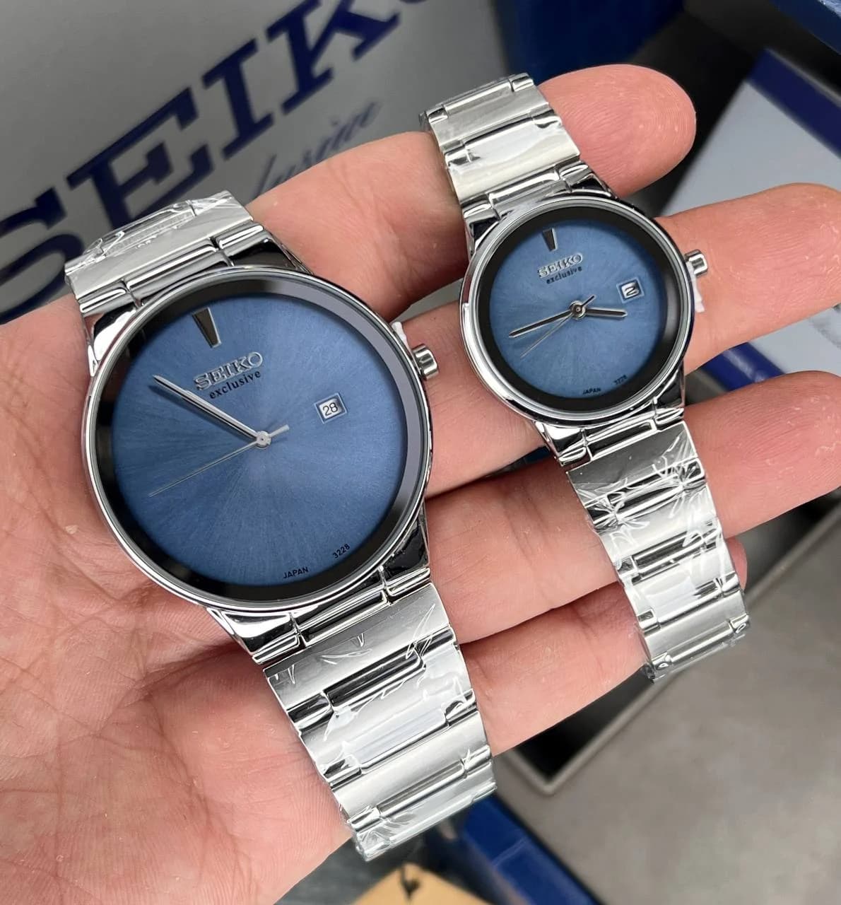 ساعت SEIKO ست زنانه و مردانه سیکو اکسکلوسیو مدل 3228 رنگ نقره ای