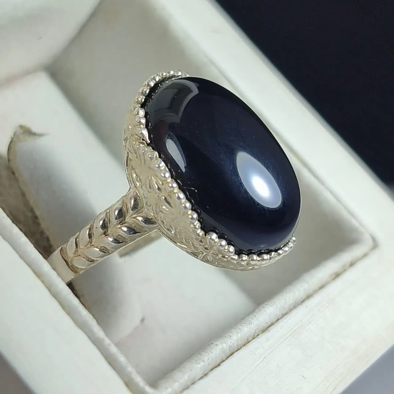 انگشتر عقیق مشکی با رکاب گل کد 5237 — تصویر ۴