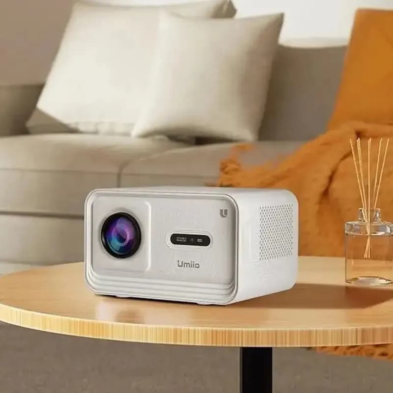 ویدئو پروژکتور یومیو Umiio مدل U8 Pro رنگ سفید — تصویر ۳