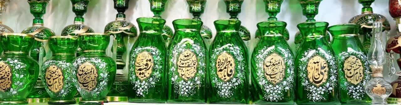 گلدان شیشه ای استوانه ای سبز رنگ با طرح و اسامی متنوع مذهبی(قبل ازسفارش موجودی بگیرید)