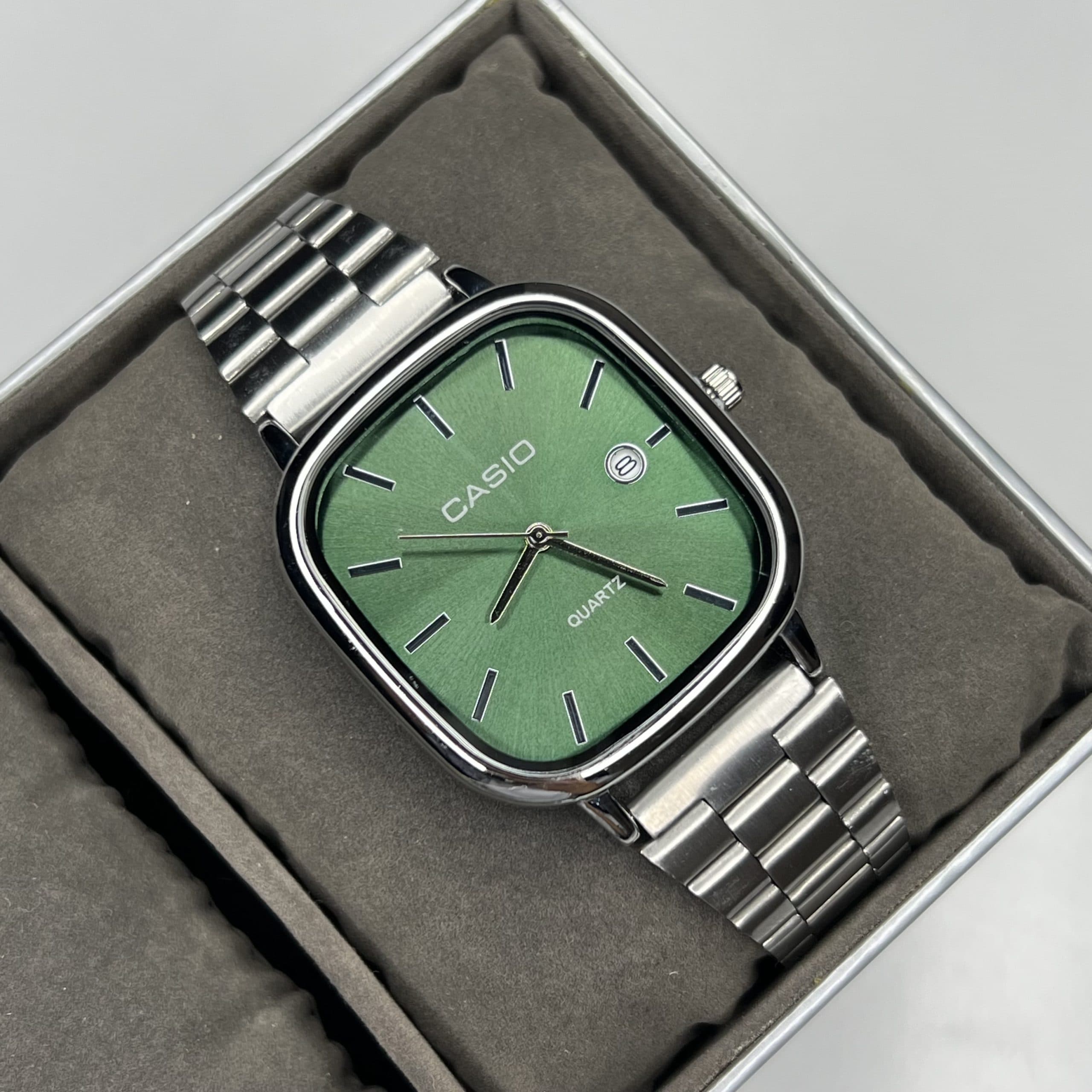 ساعت مچی مردانه کاسیو اولدمانی مربع سبز