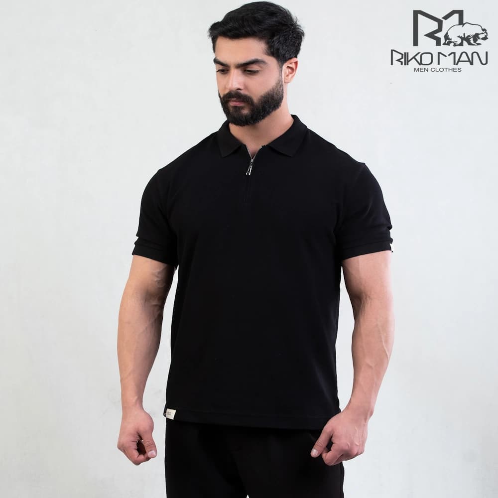 تیشرت مردانه نیم زیپ رنگ مشکی برند ریکومن کد ۲۷۷۷