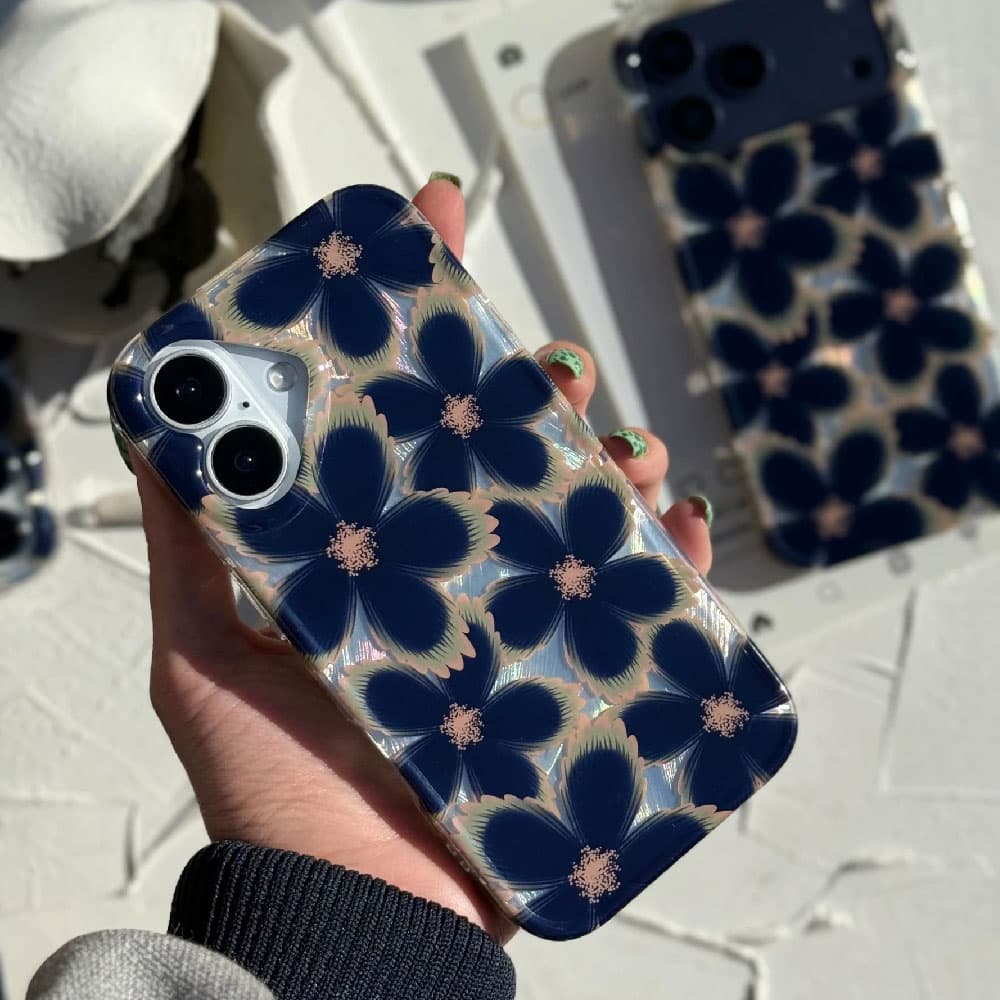 قاب پنتاس آبی کد loop مناسب برای گوشی موبایل آیفون Apple iPhone 13 / 13 Pro / 13 Pro Max / 14 / 14 Pro Max / 15 Pro Max / 16 / 16 Pro / 16 Pro Max / 17 / 17 Pro / 17 Pro Max — تصویر ۲