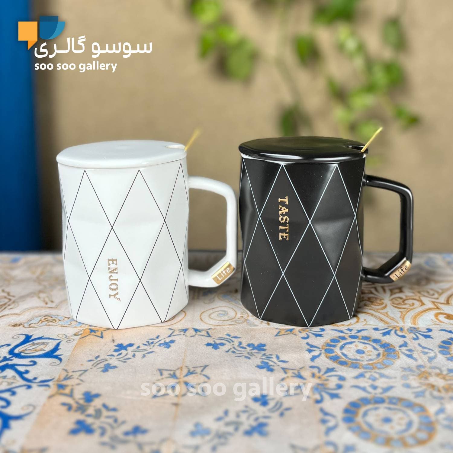 ماگ خط دار لوزی سرامیکی درب دار