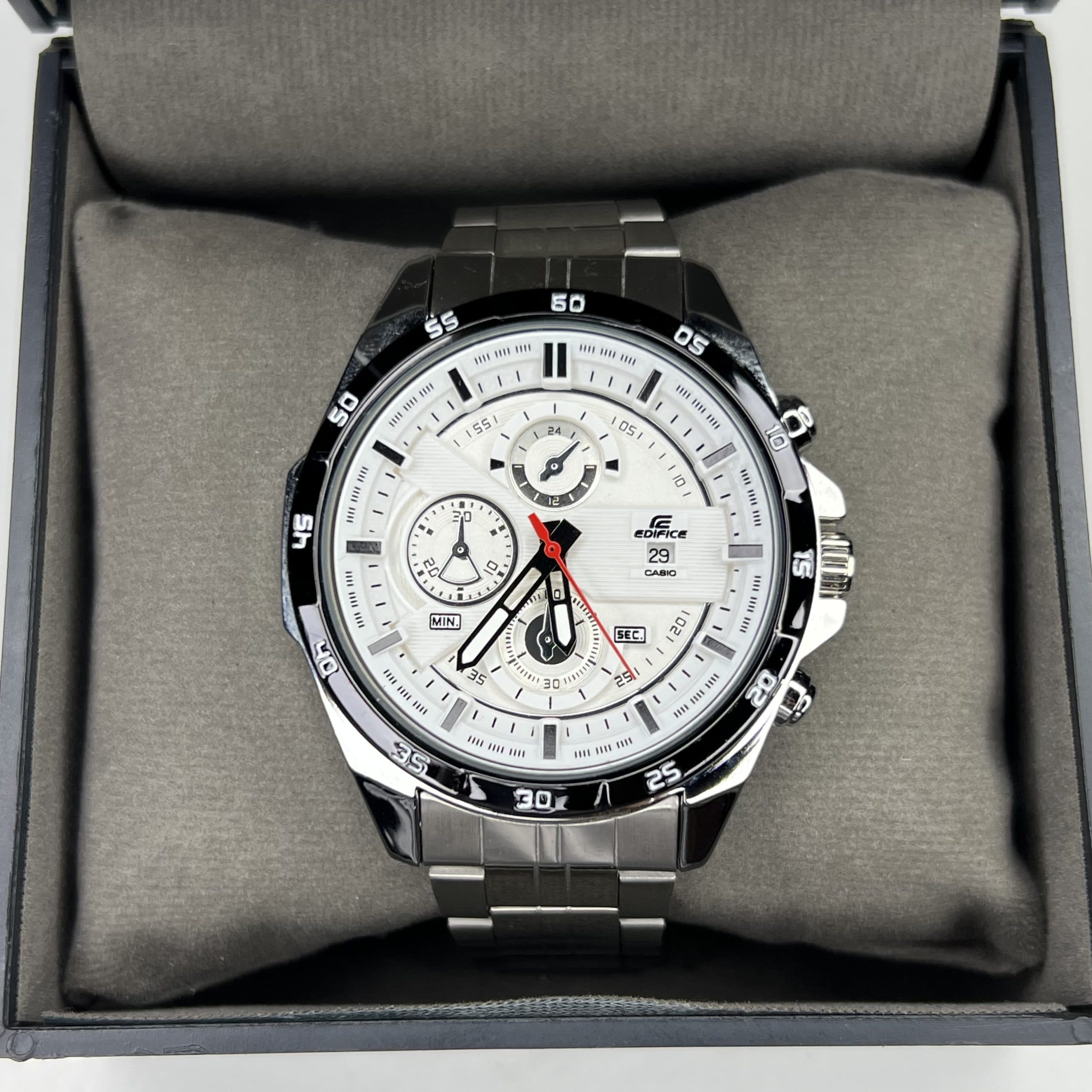ساعت مچی مردانه طرح Casio Edifice — تصویر ۳