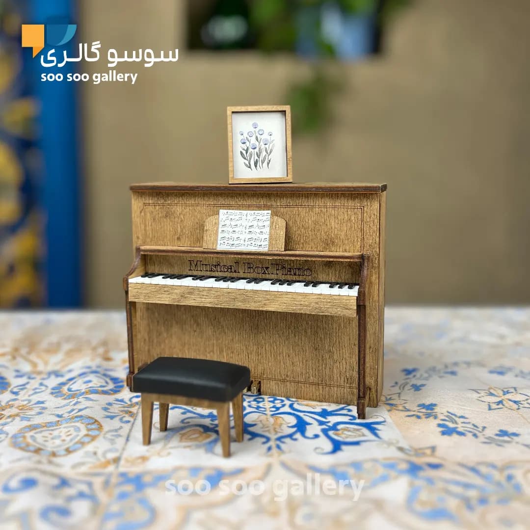 ماکت پیانو موزیکال چوبی دکوراتیو