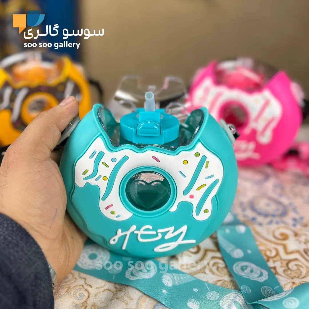 قمقمه دوناتی کودک نی دار طرح پیراشکی 380 میلی لیتر — تصویر ۴