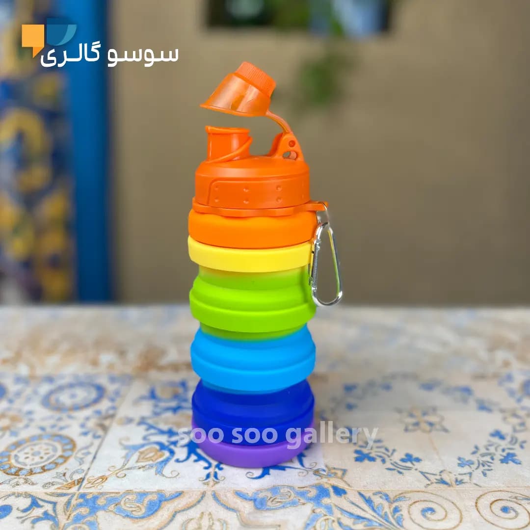 قمقمه تاشو سیلیکونی رنگین کمانی — تصویر ۴