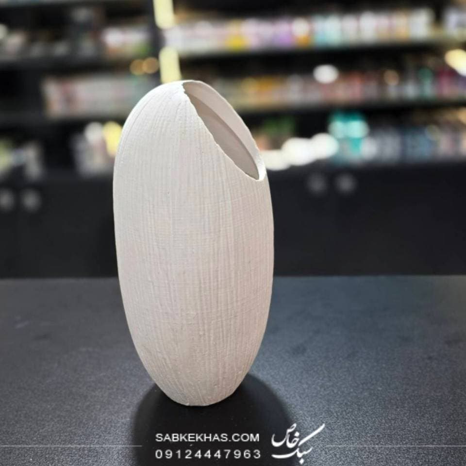 گلدان گیتی — تصویر ۲