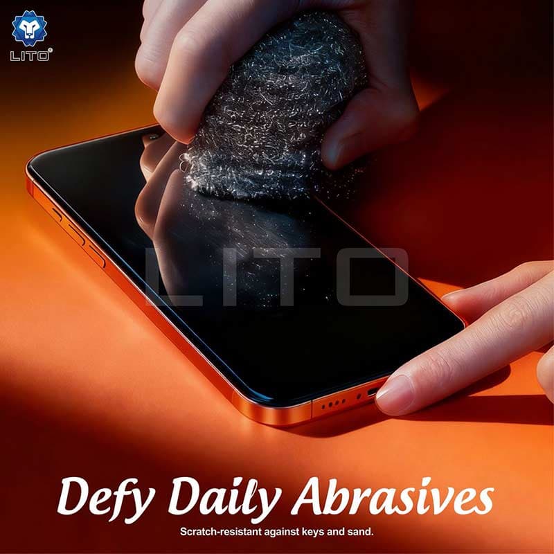 گلس شفاف لیتو آیفون 17 پک دو عددی همراه با کیت نصب مدل Light Speed Magic Box — تصویر ۳