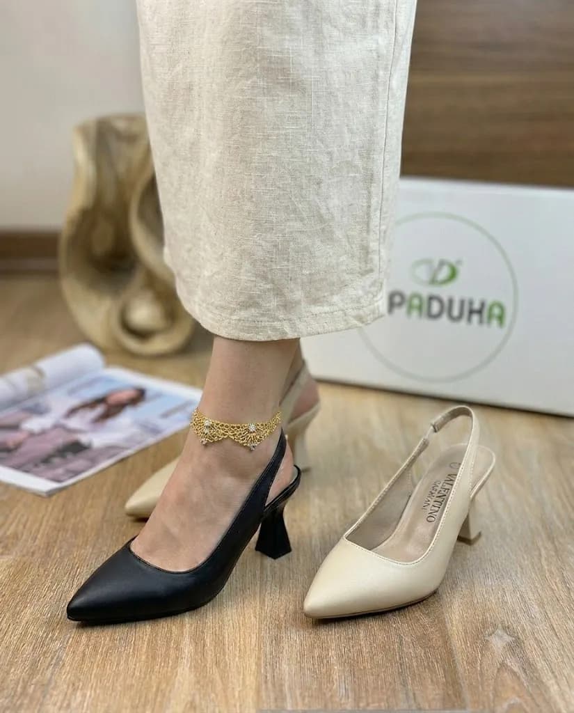 کفش زنانه پاشنه 5 سانت باریک پشت باز نوک تیز کد 29228
