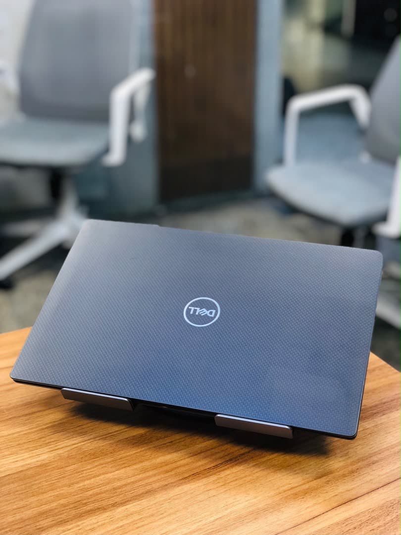 لپ تاپ 14 اینچی دل Dell 7420-i5 gen10 / 8GB RAM / 256SSD