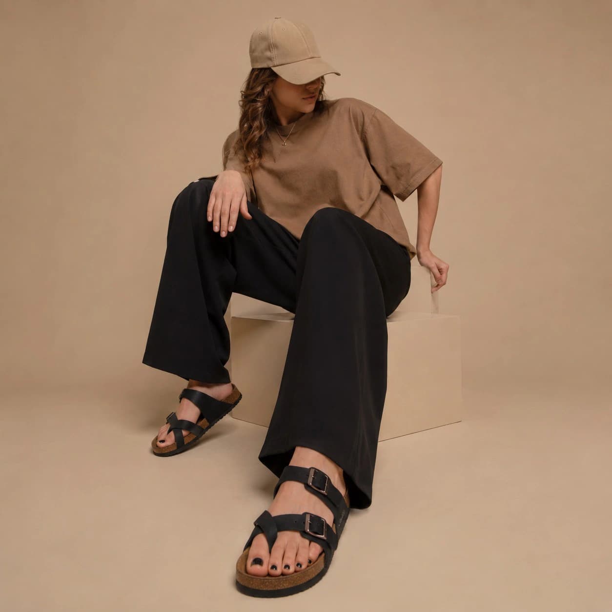 صندل برکین اشتوک شصتی مشکی کد 2383 / BIRKENSTOCK