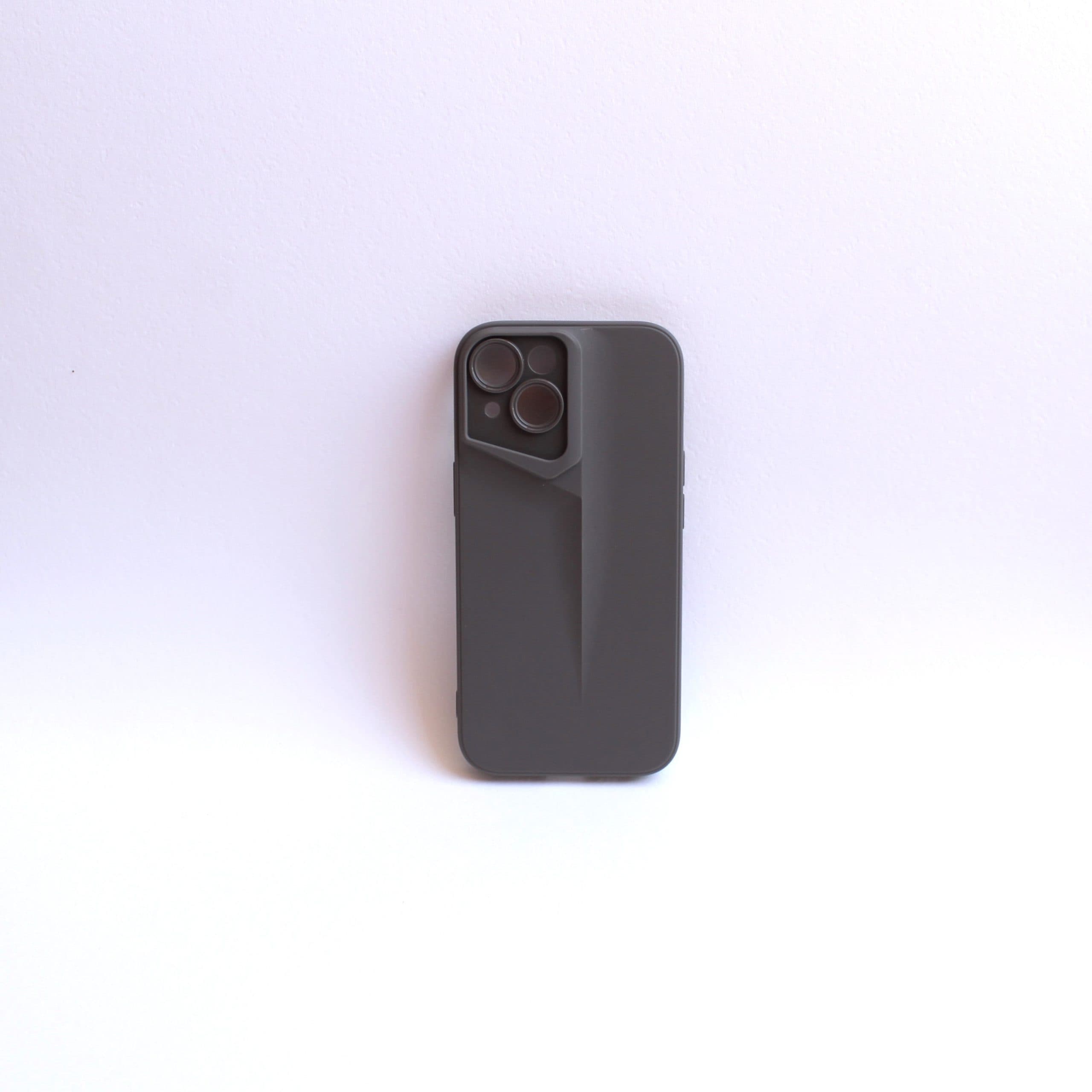 قاب پورش دیزاین گوشی آیفون Iphone 15 — تصویر ۲