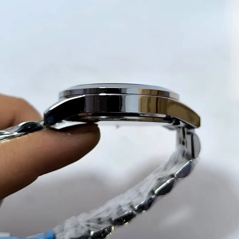 ساعت مردانه سیتیزن VIP موتور ژاپن – رنگ ثابت – ضد آب – طرح سه موتور – 102901 — تصویر ۸