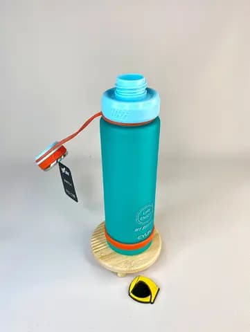 قمقمه ورزشی 800 میلی لیتری LIFE ENJOY درب پیچی برند EYUN — تصویر ۲