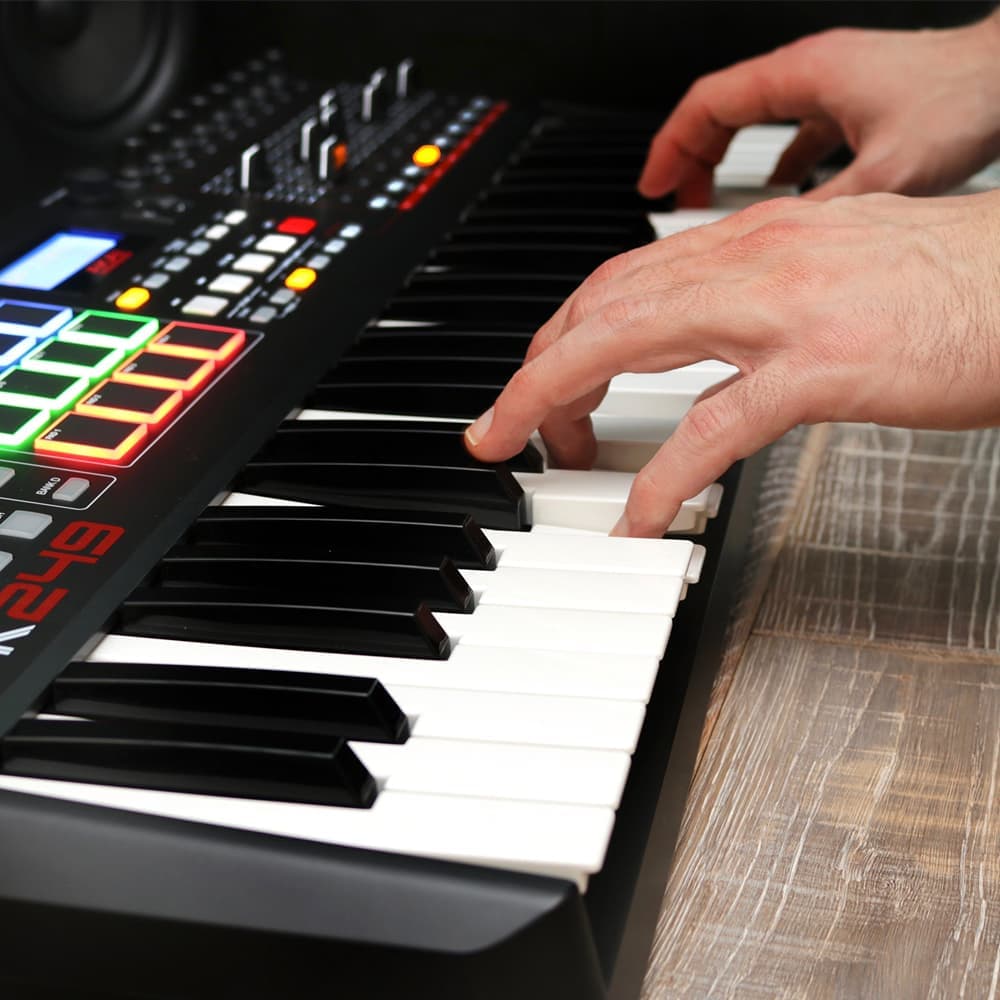 میدی کیبورد و کنترلر AKAI MPK249 — تصویر ۷