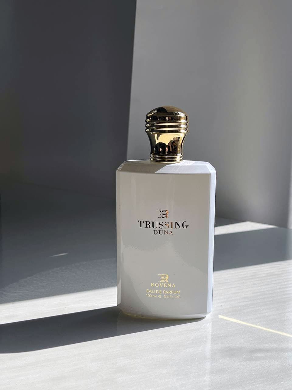 ادکلن روونا کالکشن TRUSSARDI Donna Trussardi حجم ۱۰۰ میلی‌لیتر