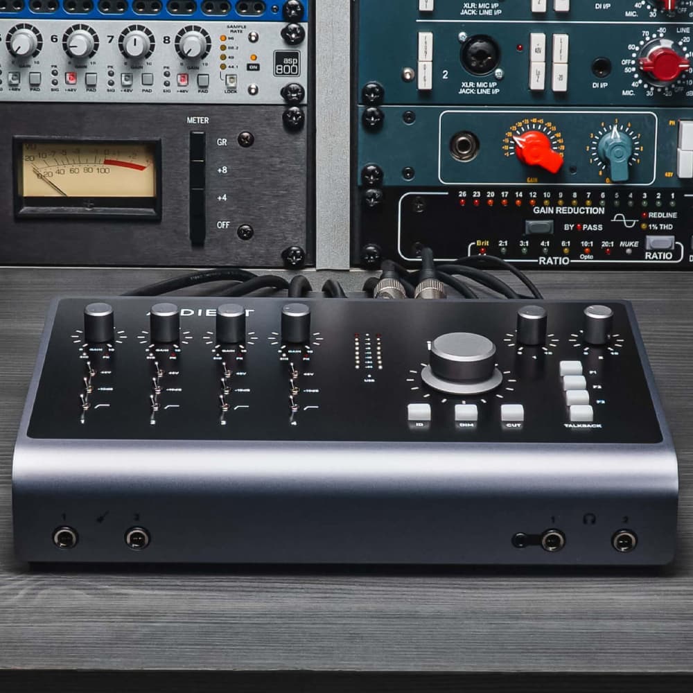 کارت صدا حرفه ای Audient iD44MK2 — تصویر ۸