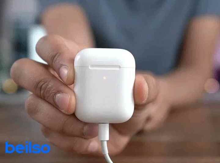 شارژر ایرپاد 5 وات (Airpods charger) — تصویر ۳